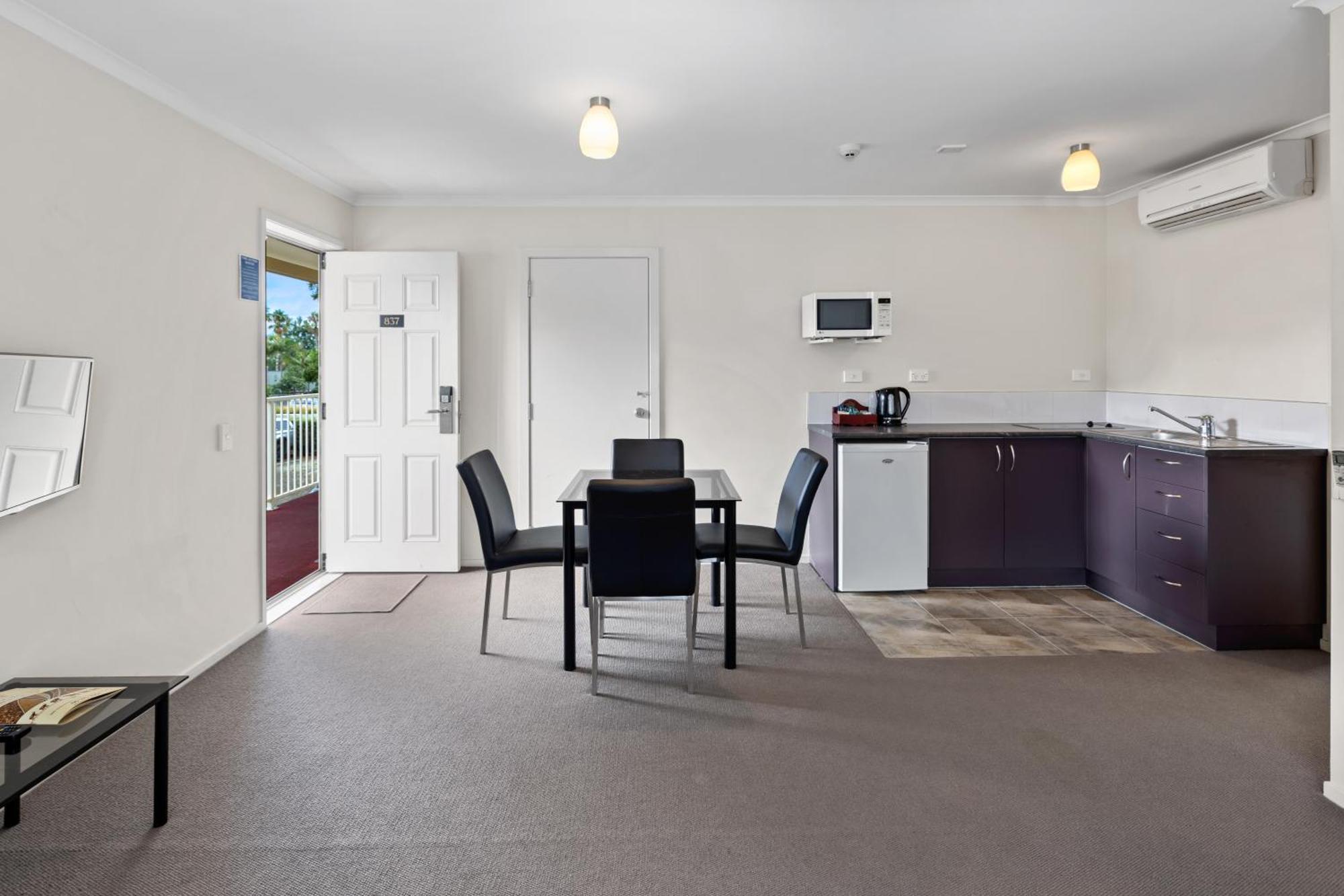 Best Western BKs Pioneer Motor Lodge Auckland Zimmer foto